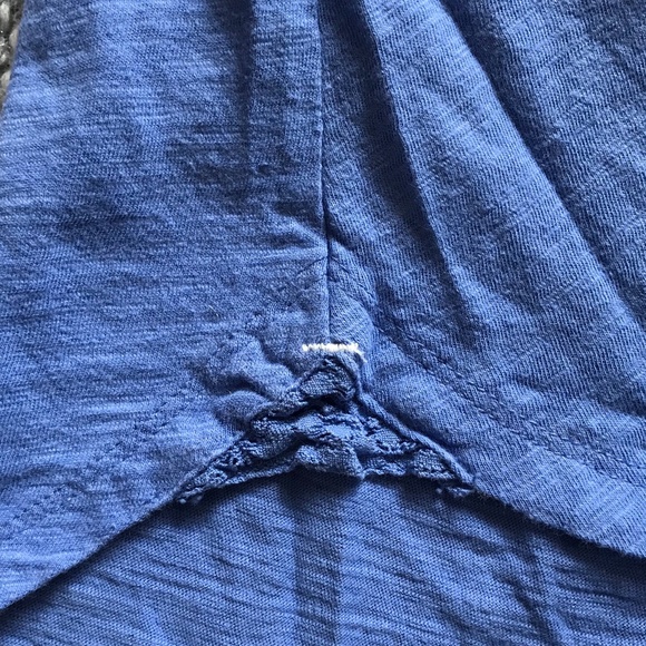 ANTHROPOLOGIE Blue V-neck ¾ Sleeve Tee Size XS - Picture 6 of 8